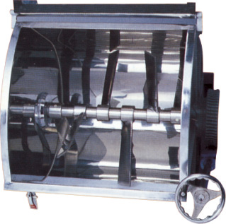 大噸位臥式塑料攪拌機(jī) 大噸位臥式塑料攪拌機(jī)